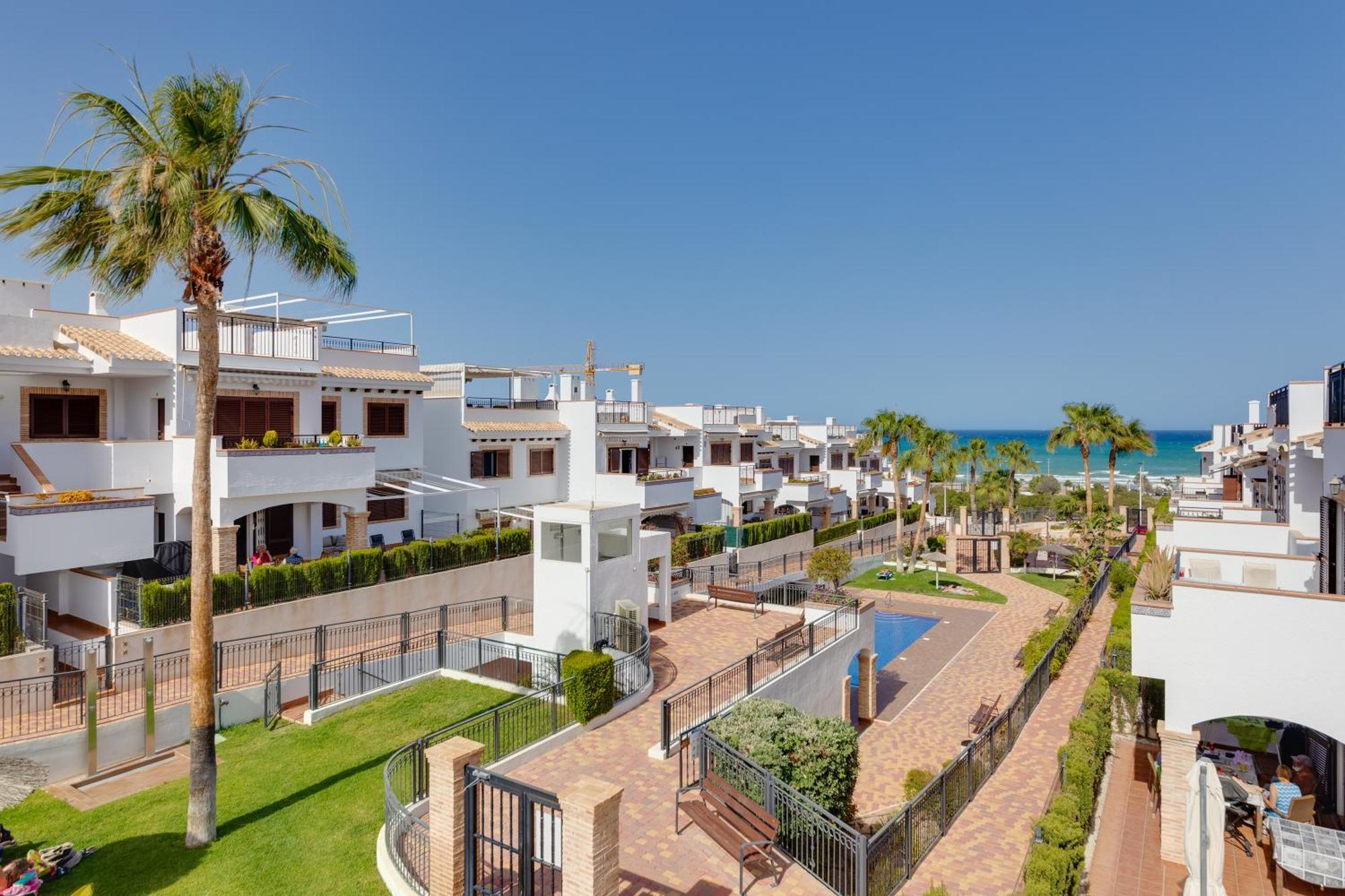 Azul Beach ตอร์เรเวียคา ภายนอก รูปภาพ